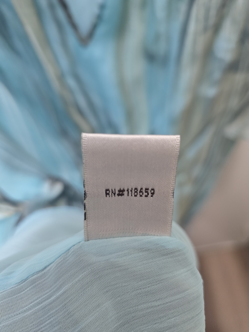 ​Blue Velvet 100% Silk Floral Flutter Sleeve Blouse - Picture 5 of 10